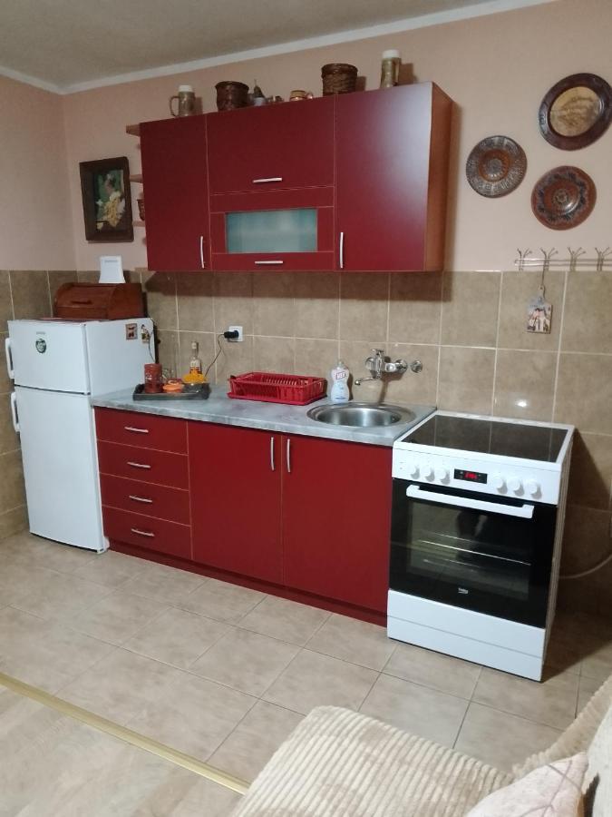 Galerija Jovanovic Topola Esterno foto
